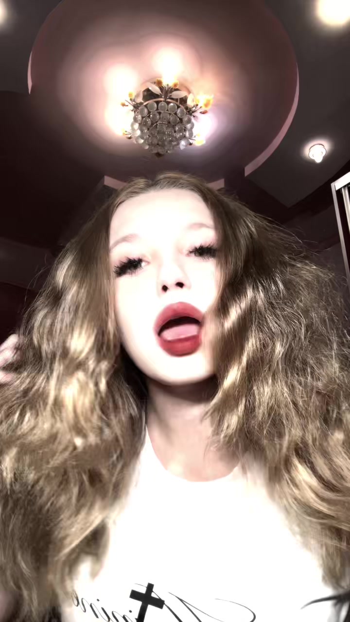 @vladikachika