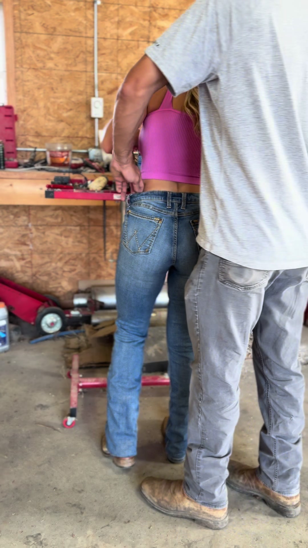 @Farmerbarbieali