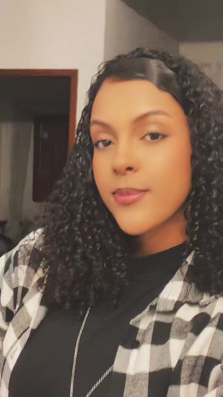 @flaviiaportela