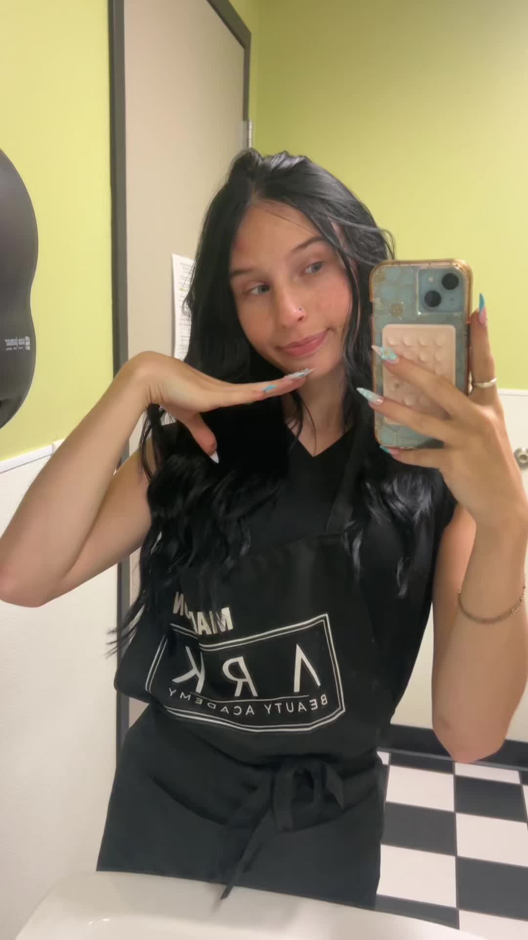 @CHARLEY | AR HAIRSTYLIST 📍