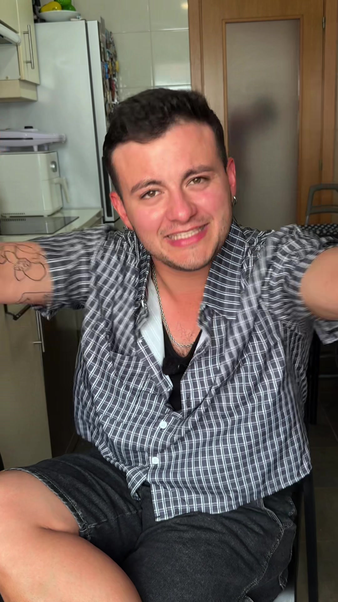 @Aquibrando