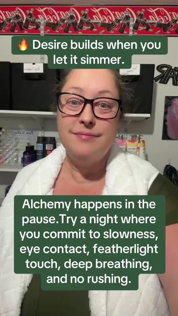 @Alyssia 🦚 Intimate Alchemy