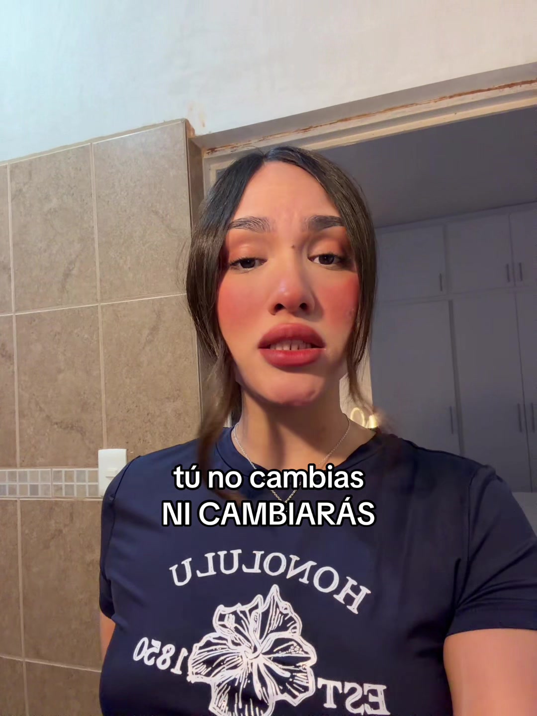 @nicolehertor