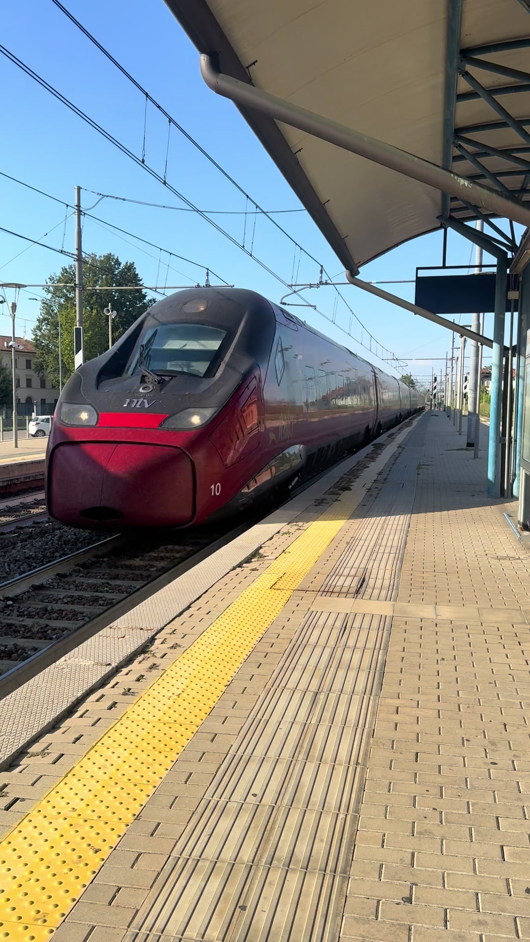 @Gimmy_Ghione_trainspottingE464