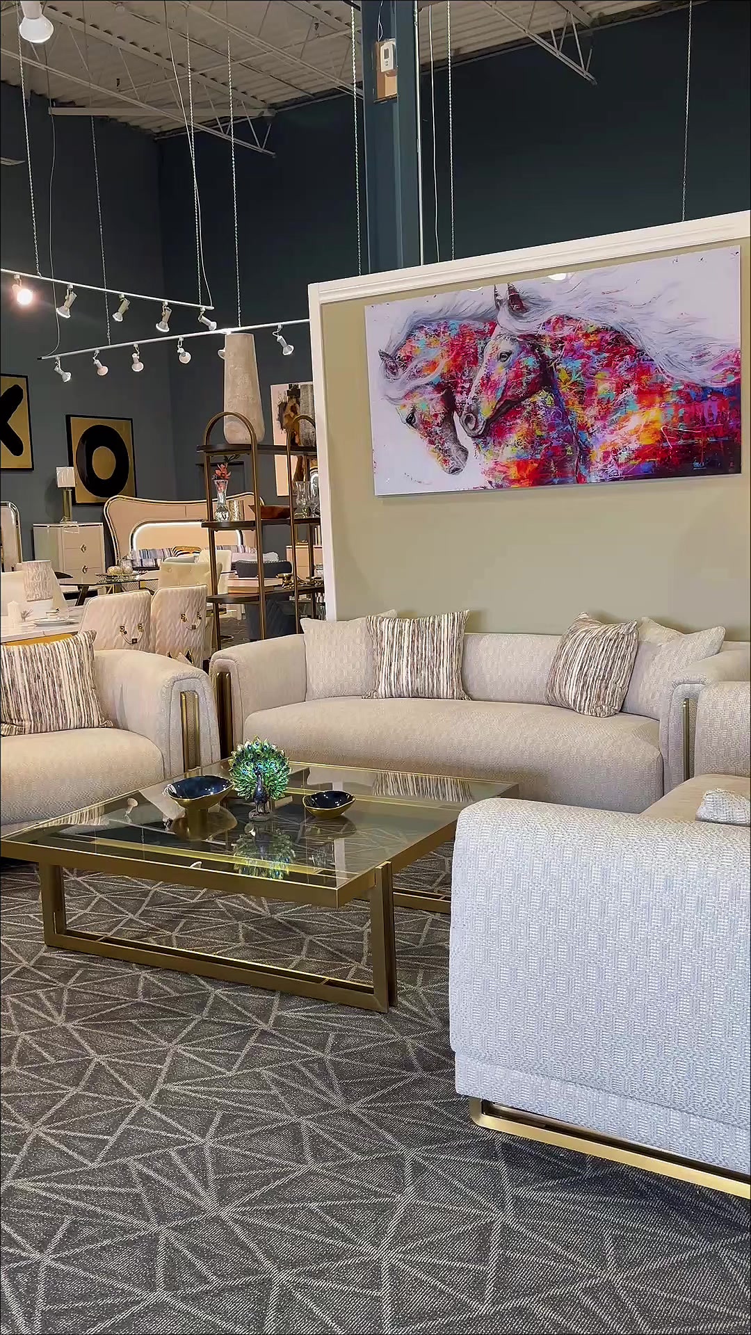 @Royal living furniture