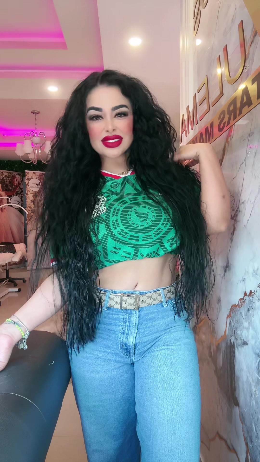 @Lea&ntilde;oszulema