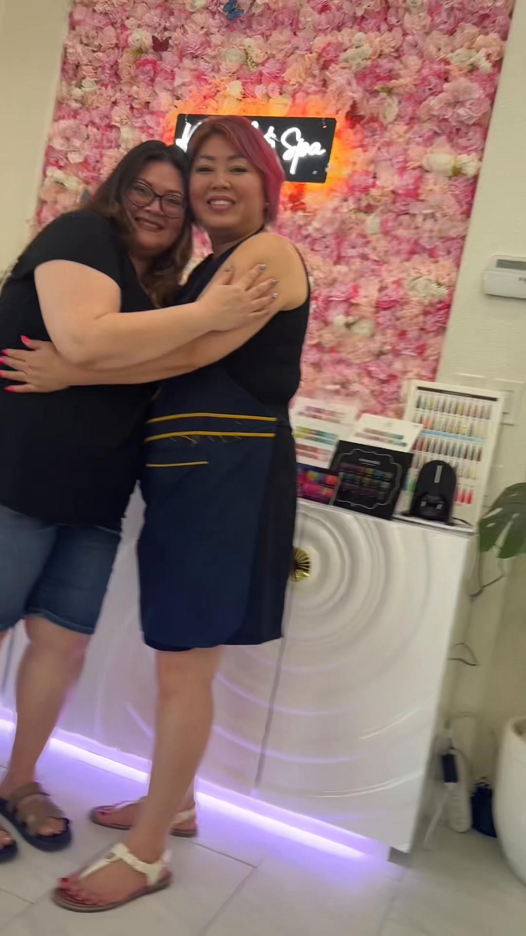 @KR nails and spa