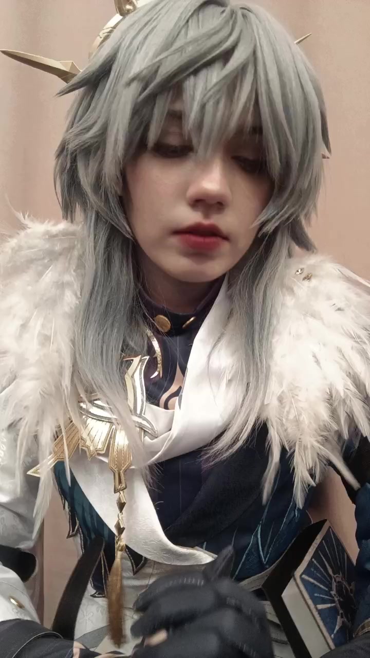 @yanolu_ ✩°˖🫐 ⋆。˚꩜