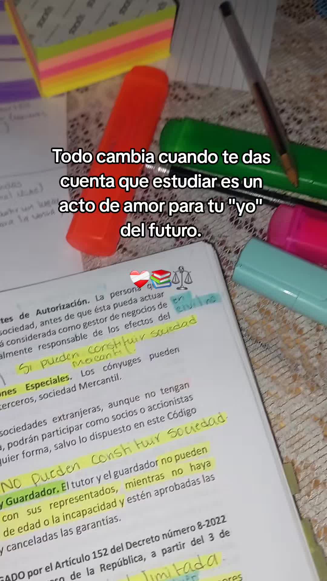 @Fito Yax ⚖️🧃
