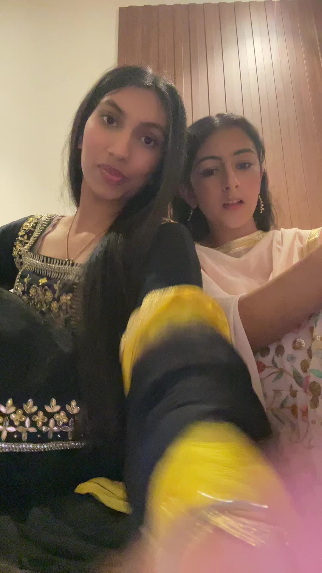 @_jasleengill