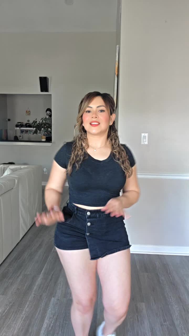 @😘Roxxy_flores🇸🇻💕