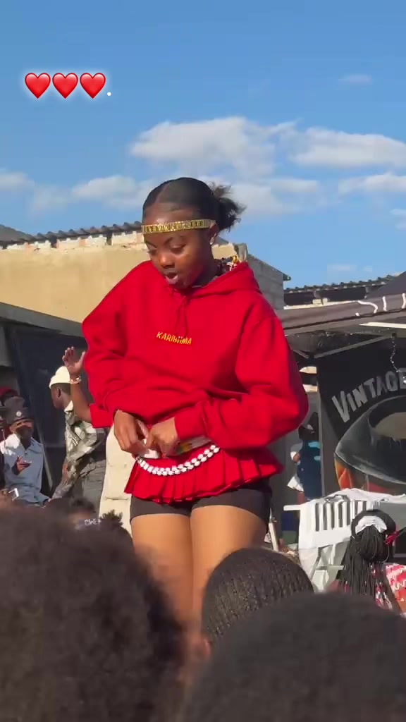 @Asanda