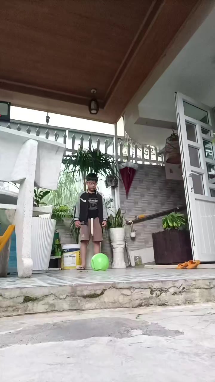 @người từ vũ trụ 🇻🇳🐉