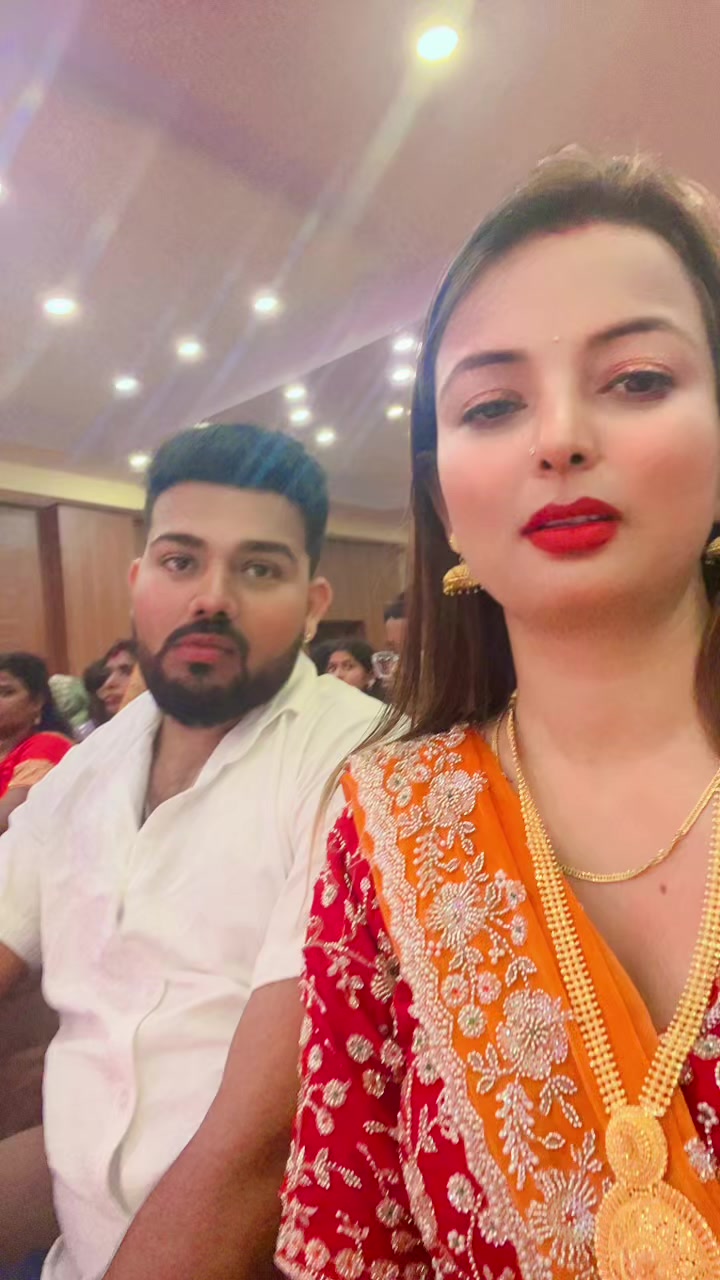@Pinky yadav