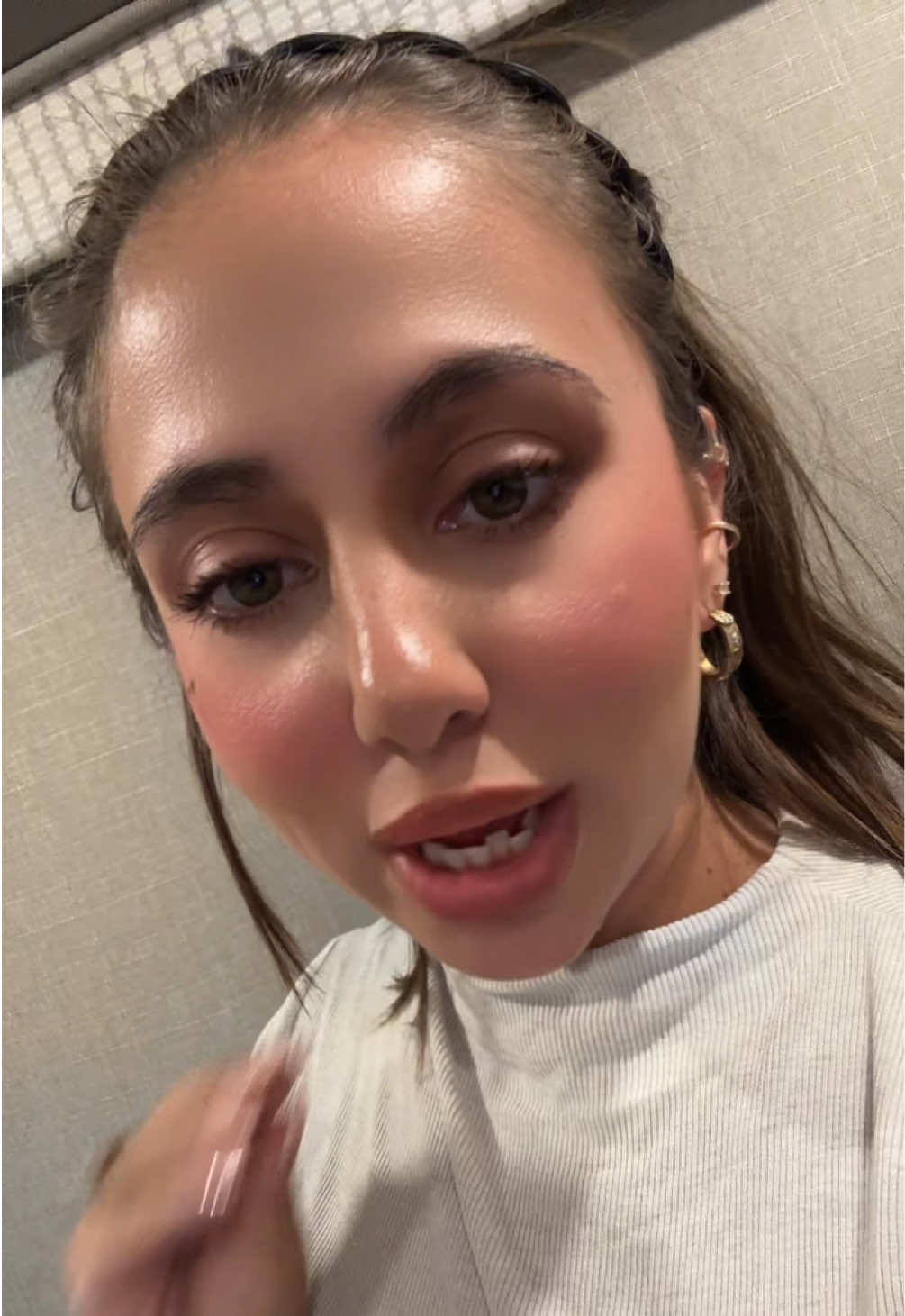 @Tori