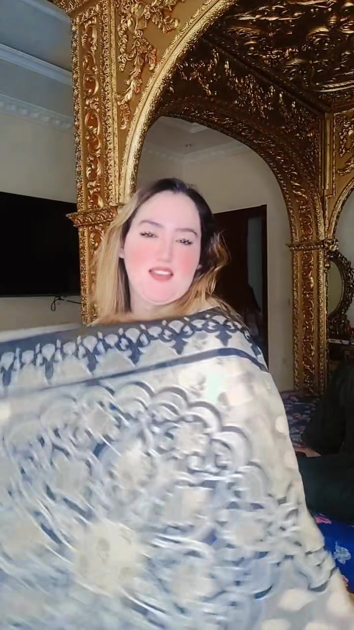 @daniaahsan3
