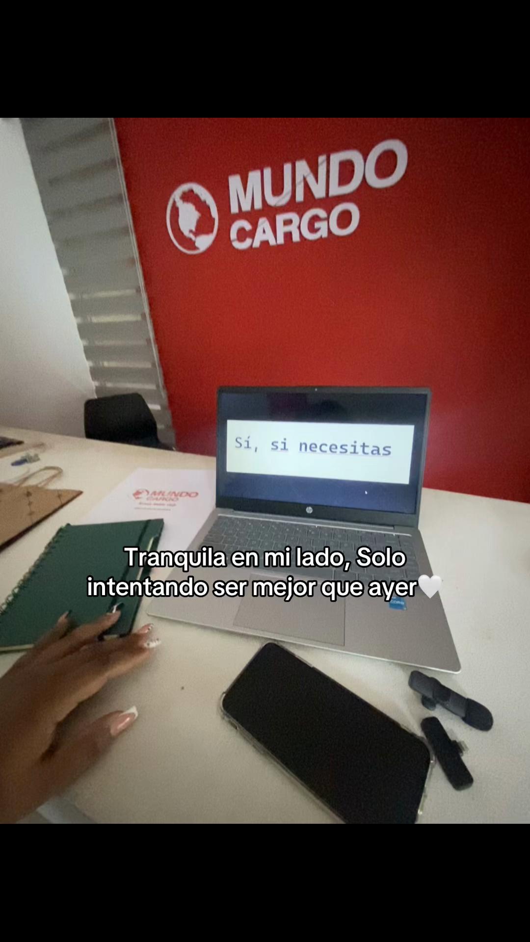 @ℭ𝔥𝔞𝔫𝔱𝔞𝔩 𝔖𝔬𝔱𝔬 🤍