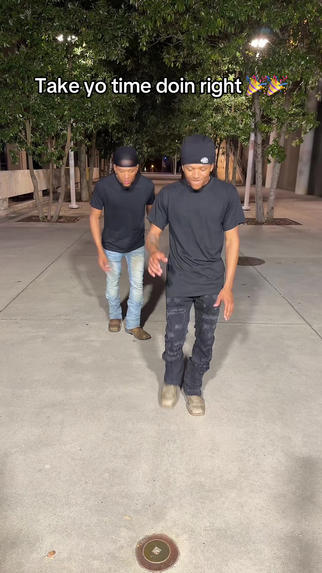 @Ghettotwins_
