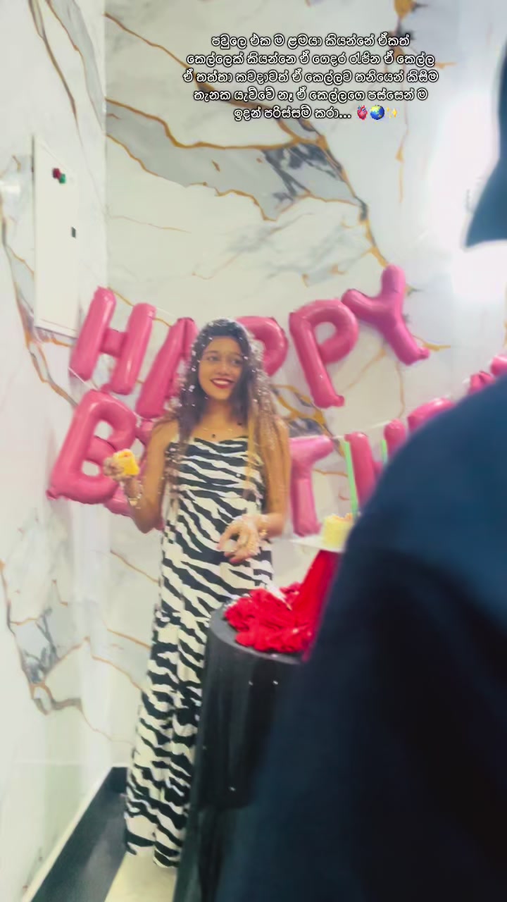 @𝐇𝐚𝐧𝐬𝐢 🎀🦋☃️