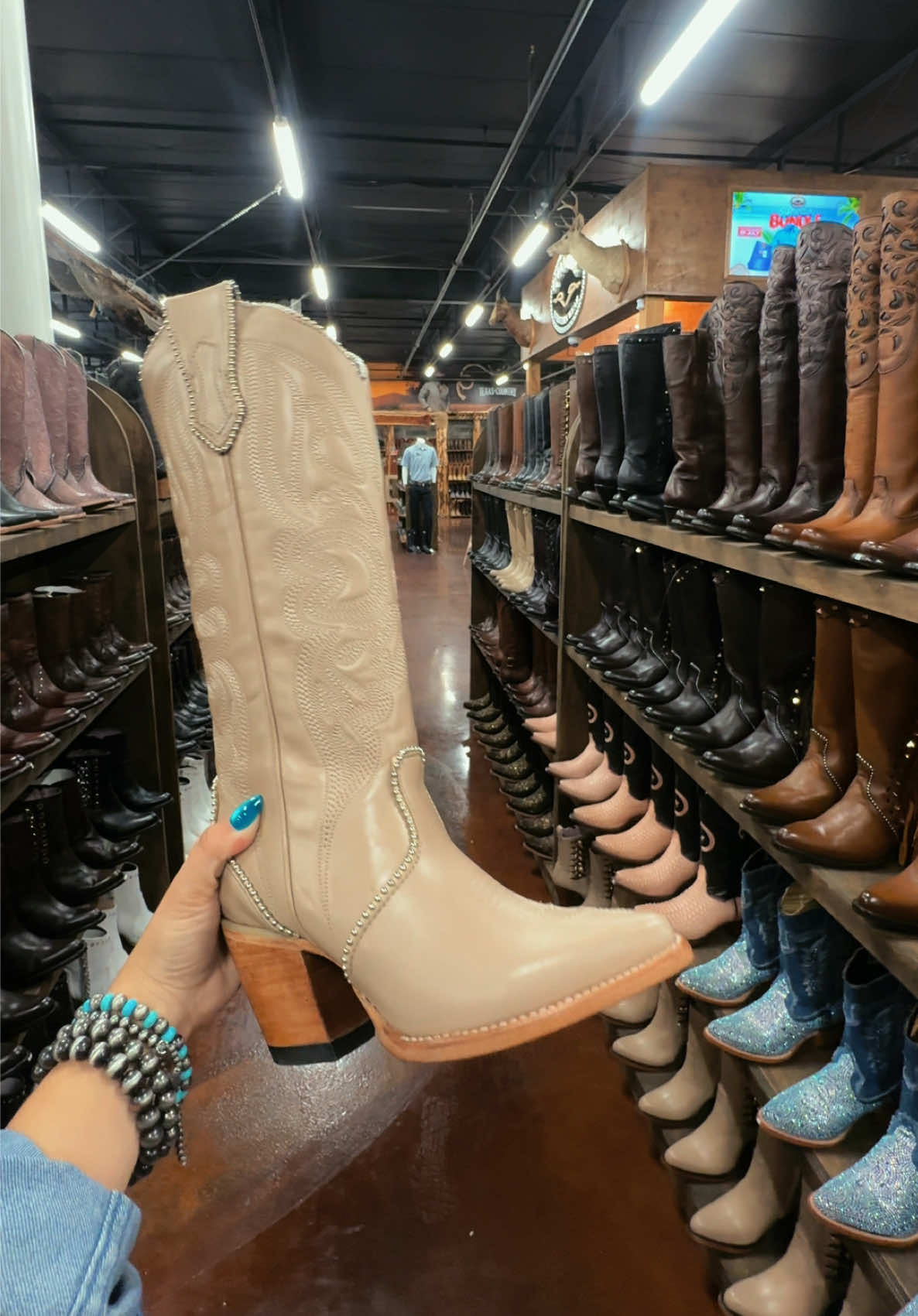 @Gomez Western Wear Shop