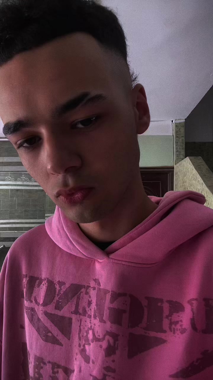 @Amr🤒