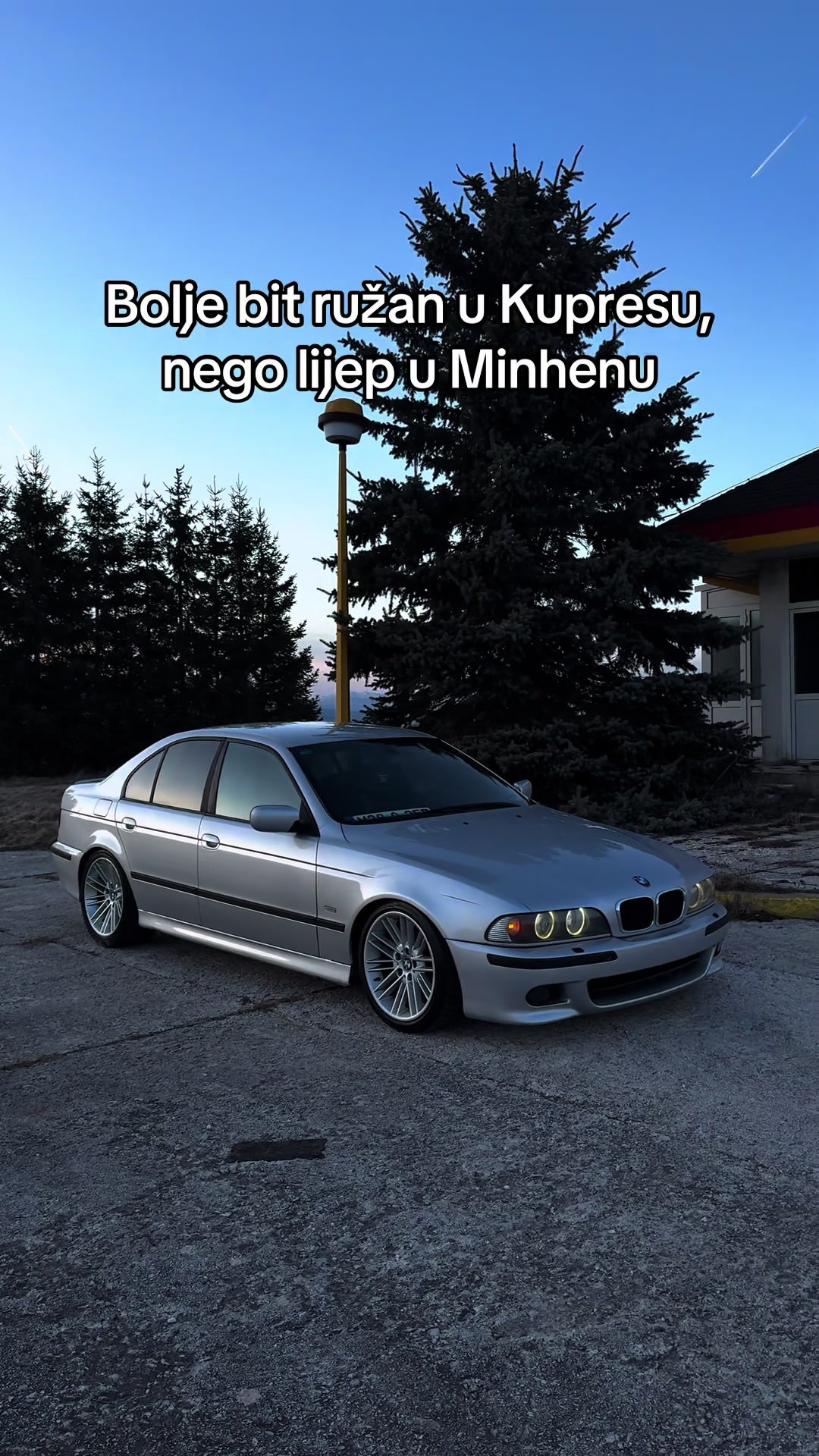 @domi.m57