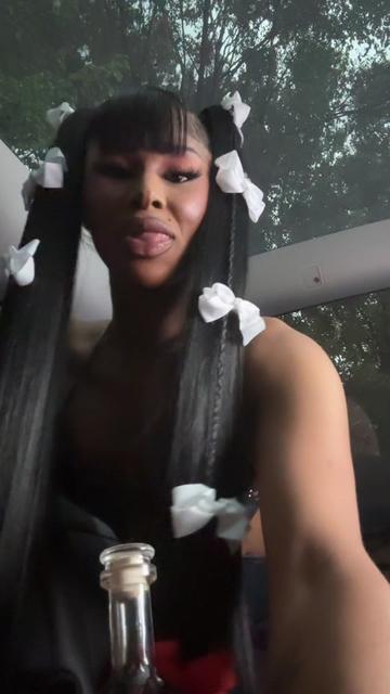 @Shay Barbie ๐