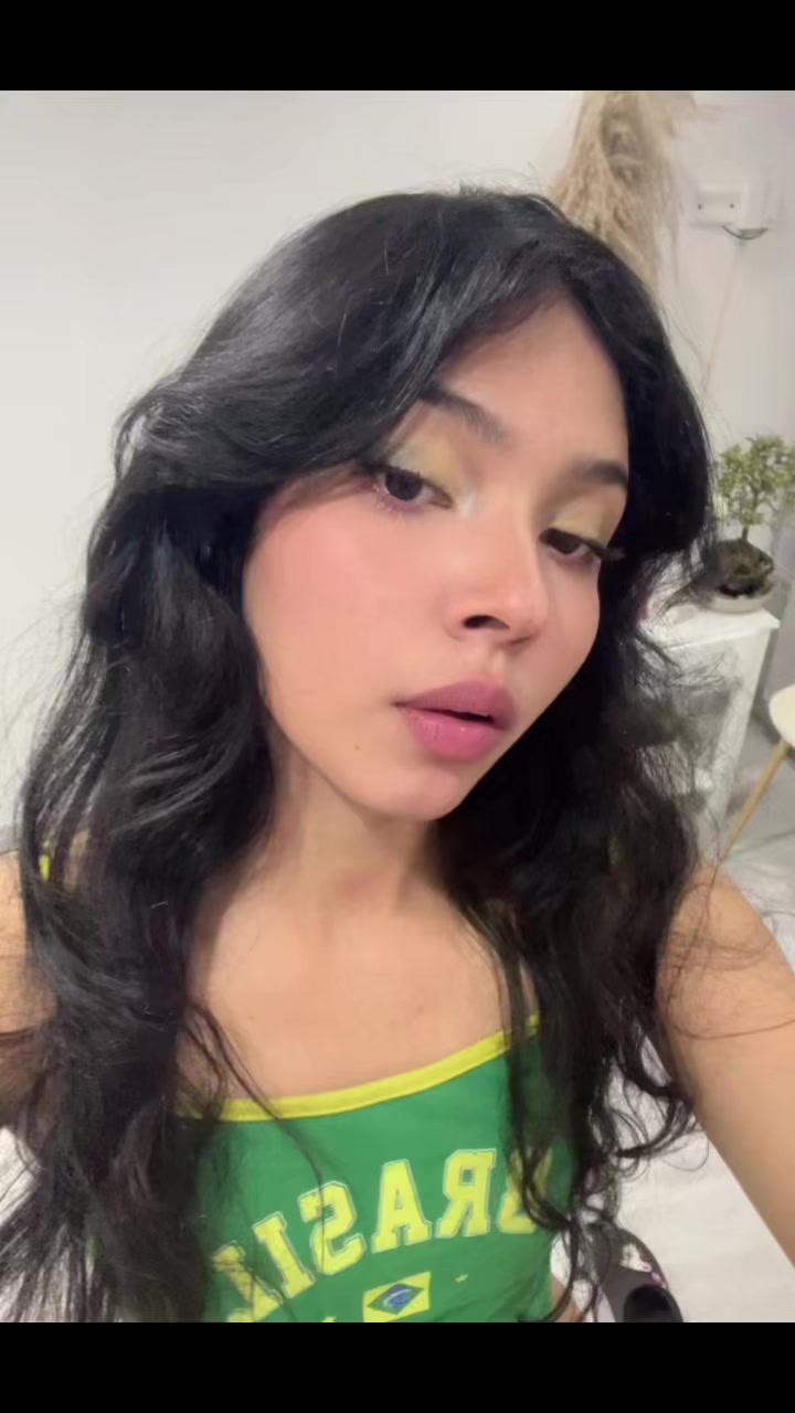 @valen<3🦇