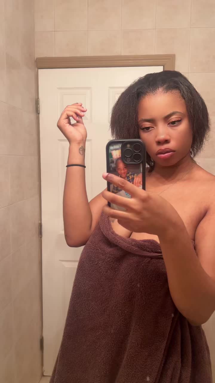 @Caramelchick876 🇯🇲