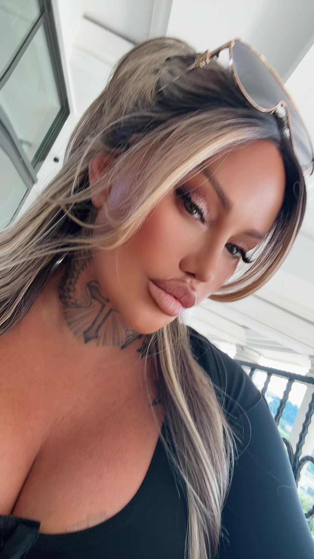 @Lala_laluna_official