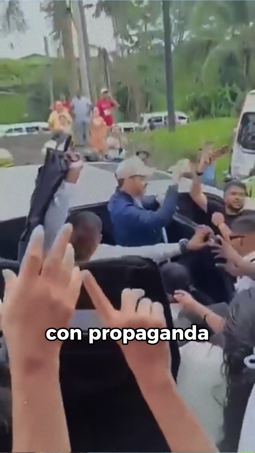 @Óscar Benavides