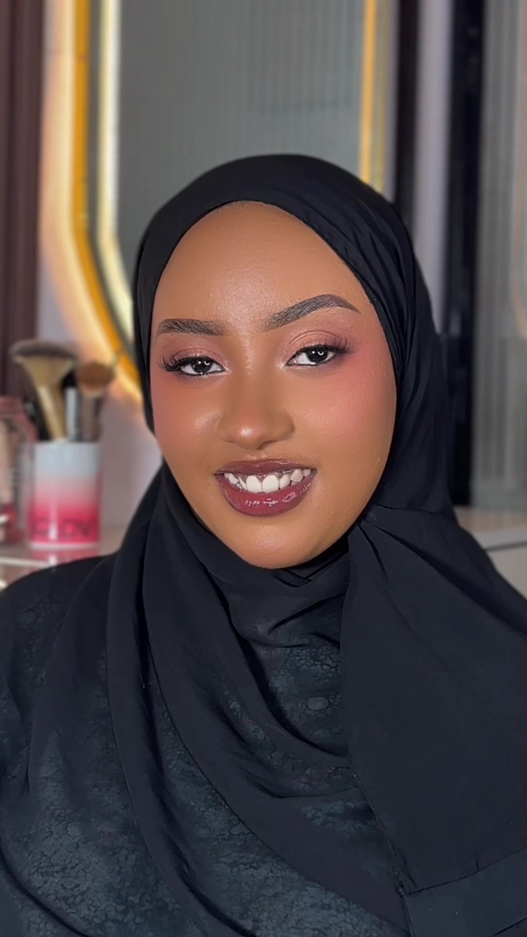 @GLOWUP MAKEUP STUDIO