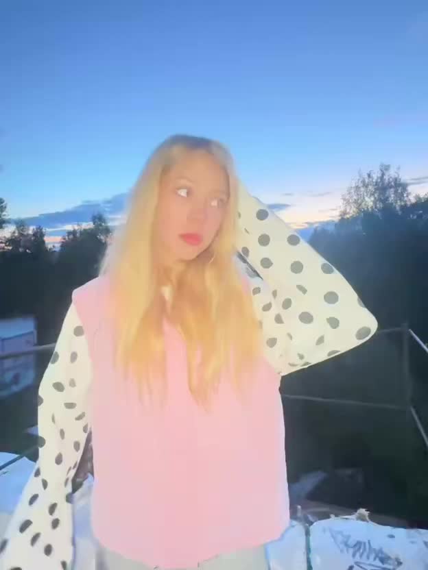 @Святошка🎀🌸👙