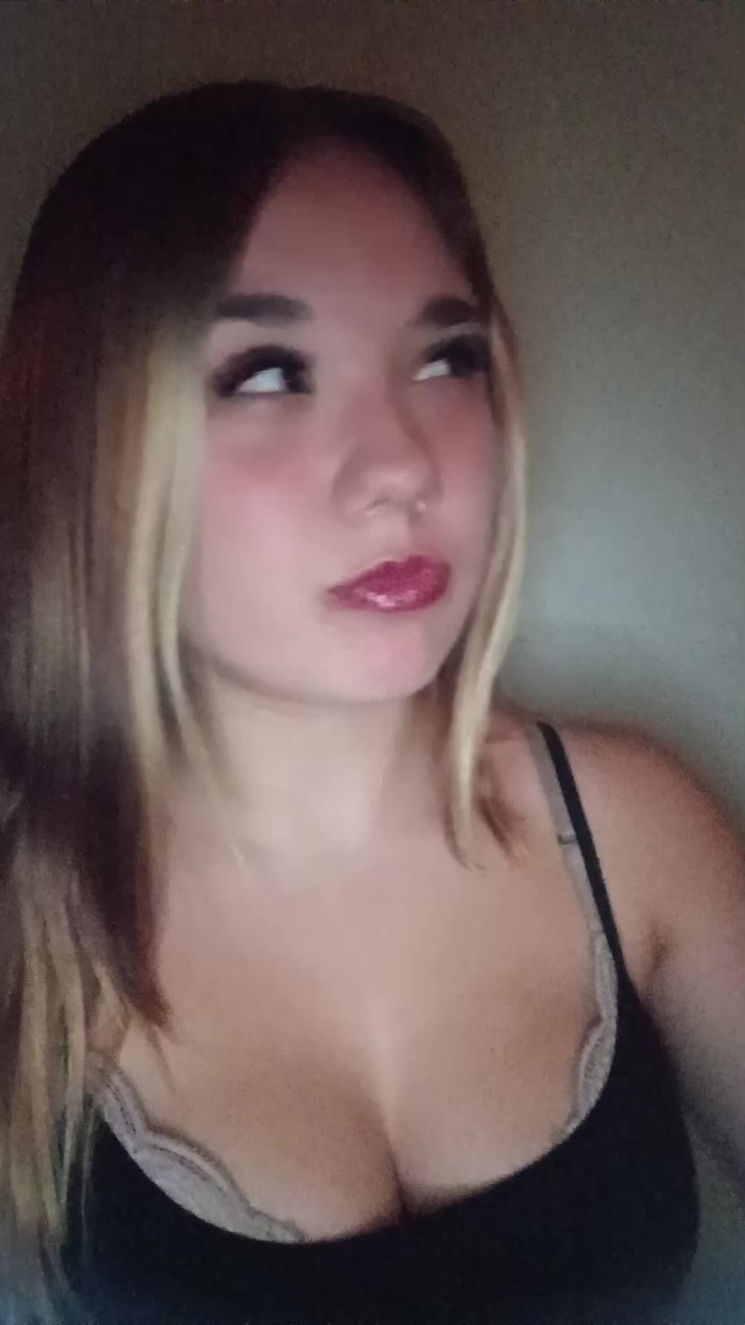 @...