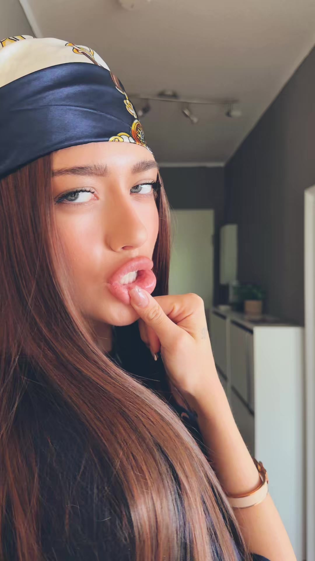 @Olleggovnaaa__