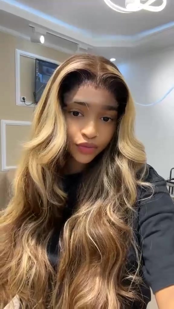 @TINASHWIGS