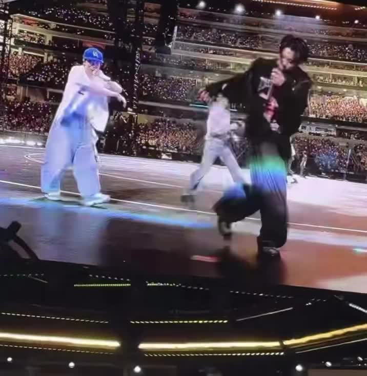 @SakuraBunnyAndBear