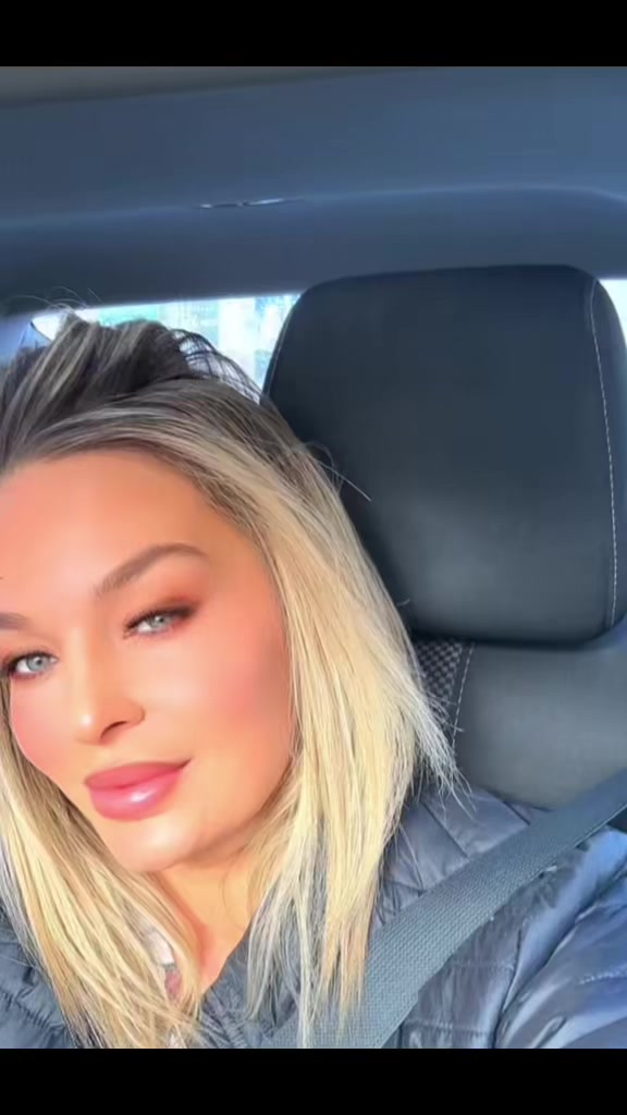 @hollyjj07