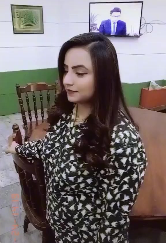 @Khushi Mehar 498