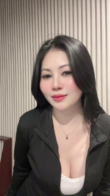 @urhotLove