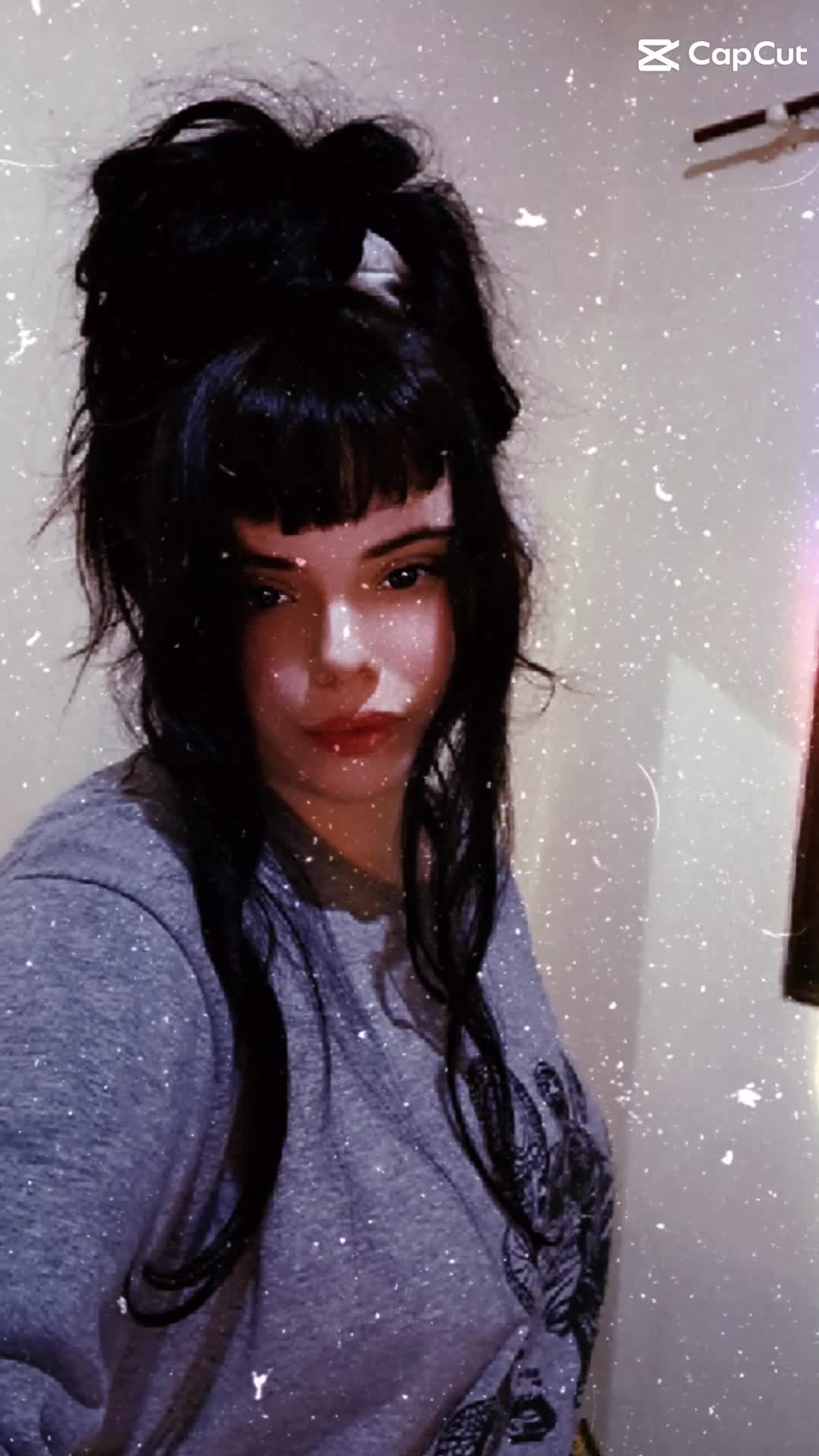 @𝙲𝚑𝚞𝚋𝚋𝚢𝒢𝒾𝓇𝓁` ♡,