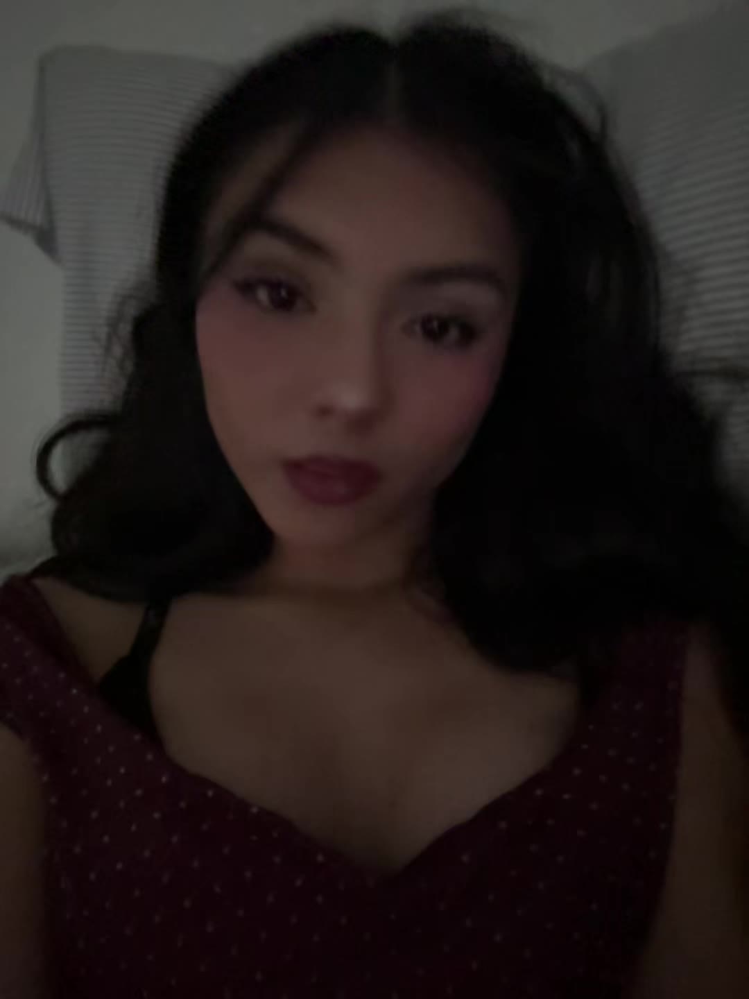 @yadhiraa.diazzz