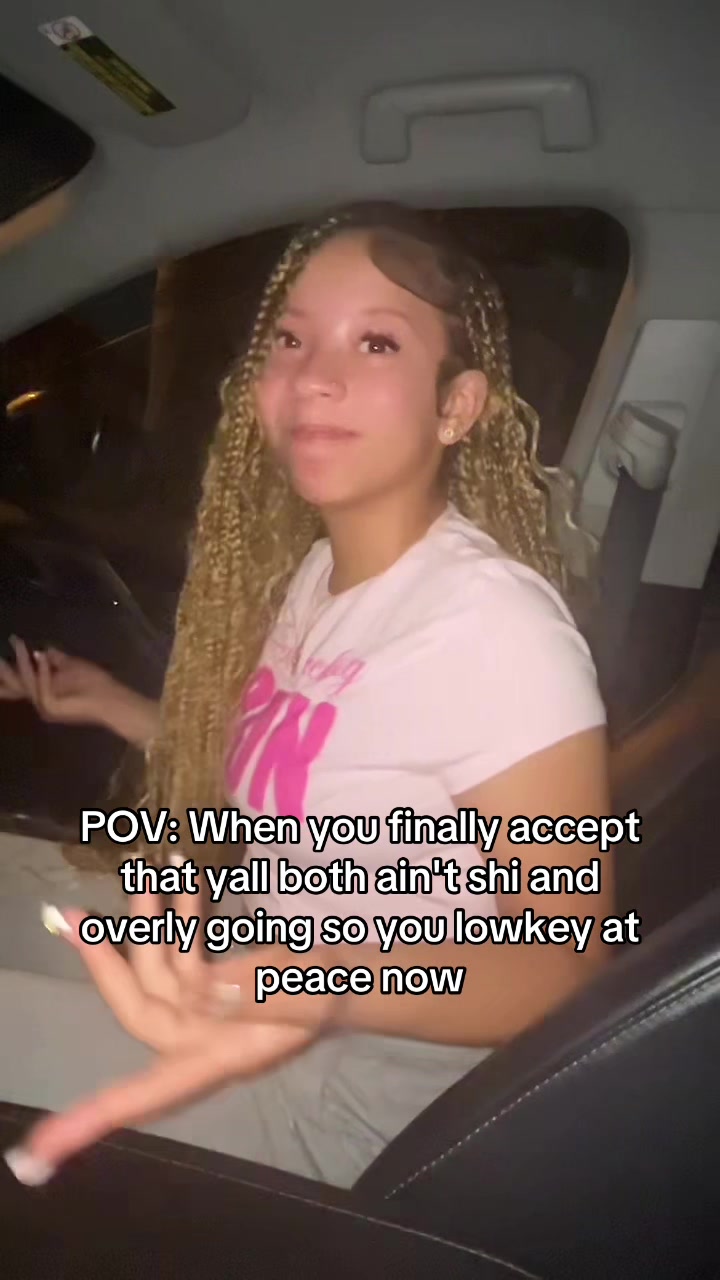 @kiaraaa