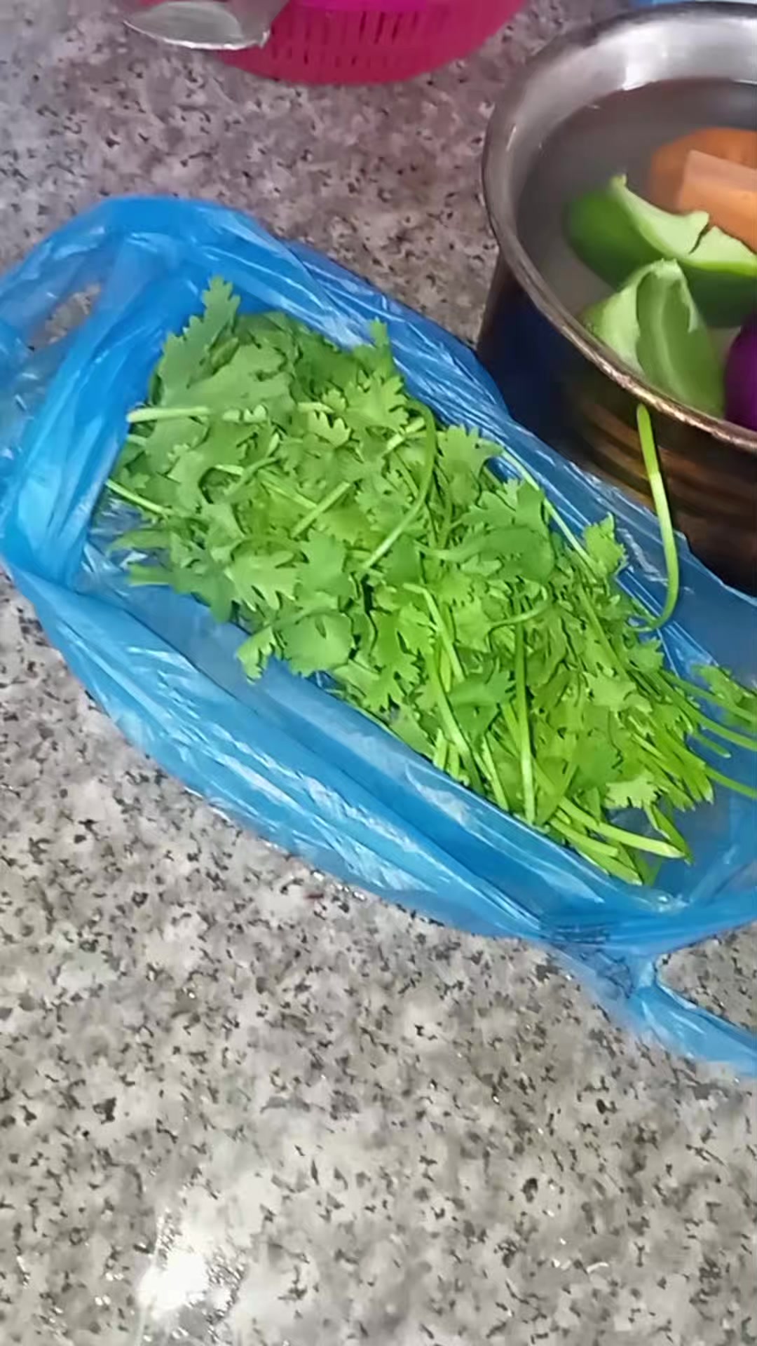 @Dzadzzy_001