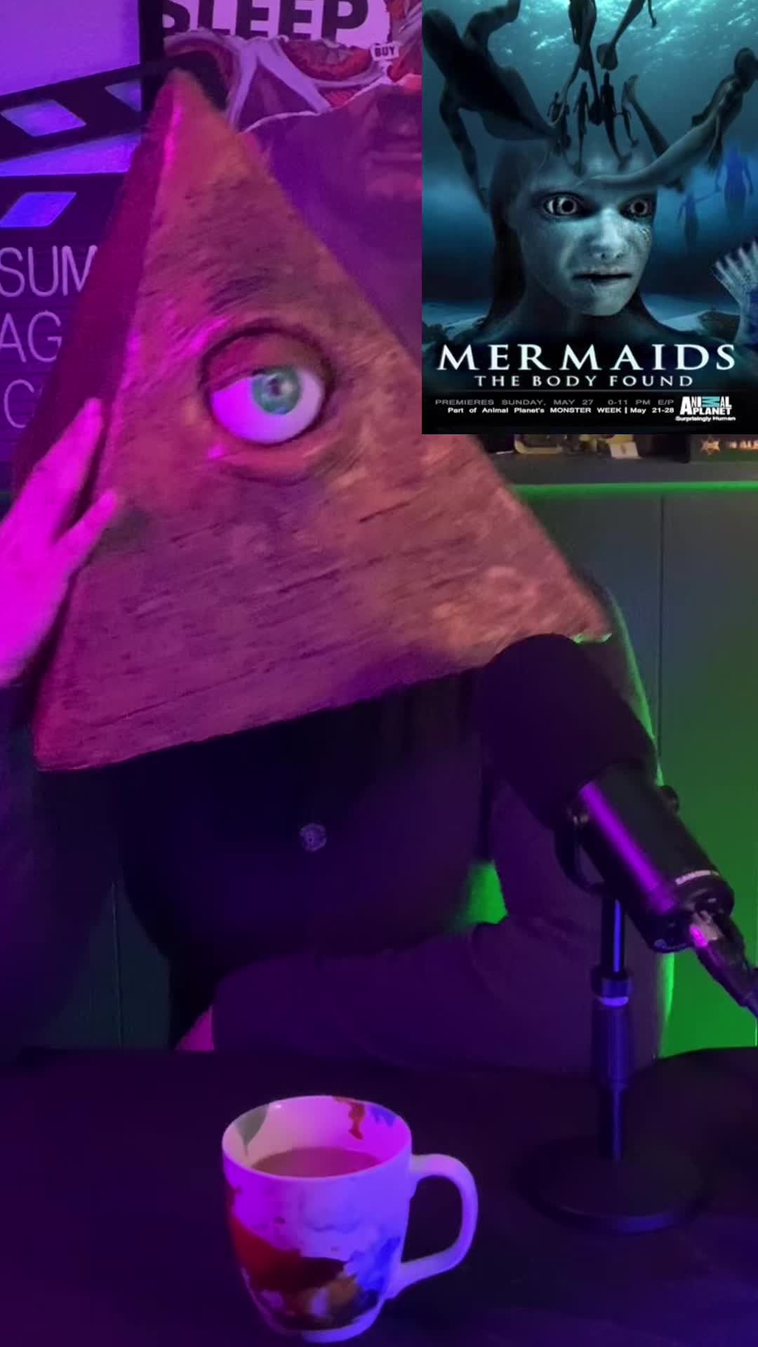 @consumepropagandaandcoffee