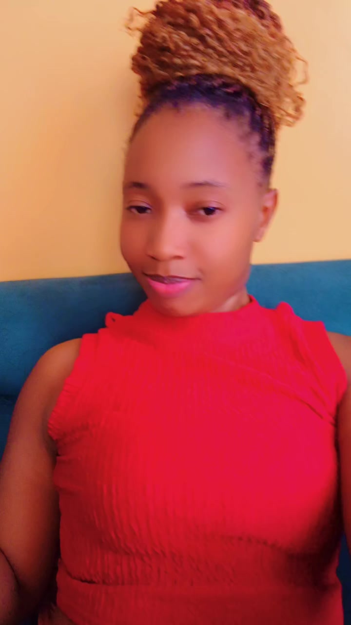 @ZARIELLE K 🎀💜🦋