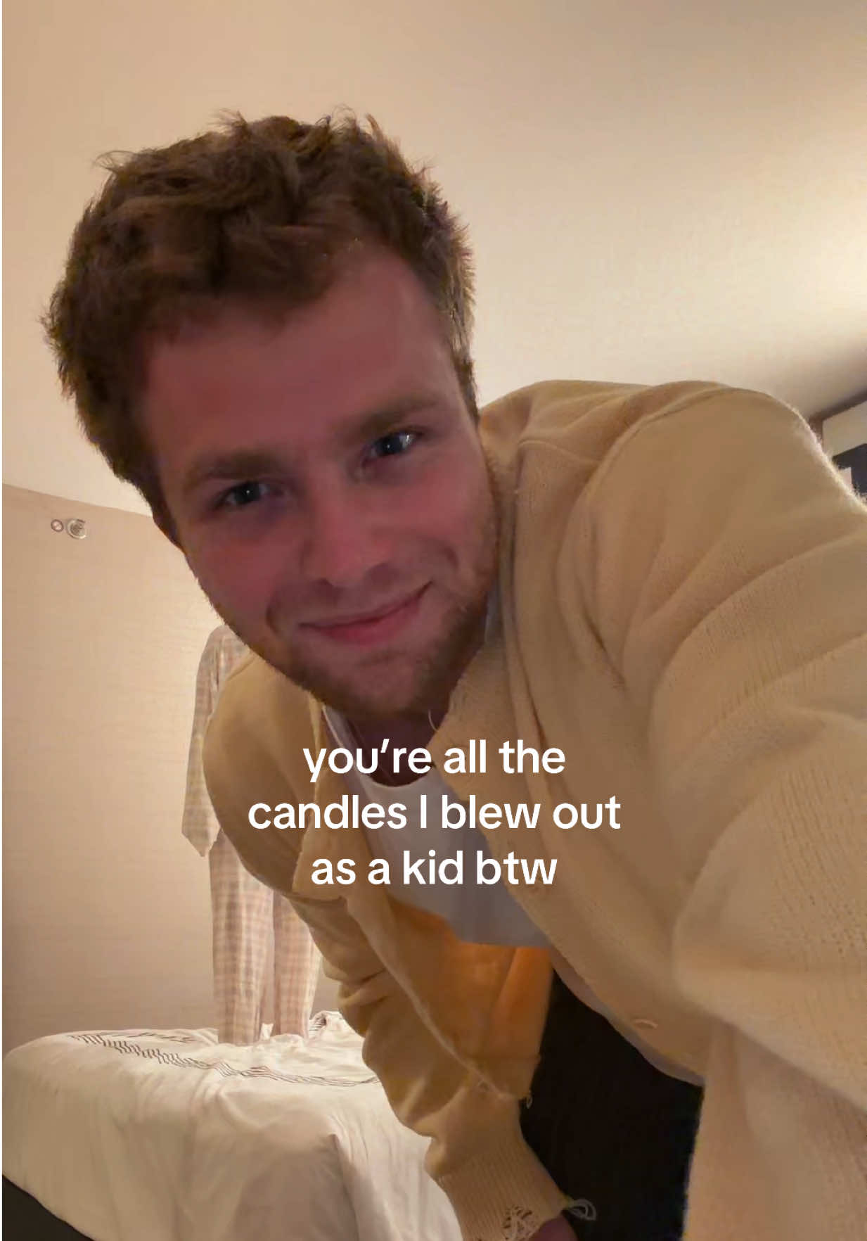 @Alex Warren