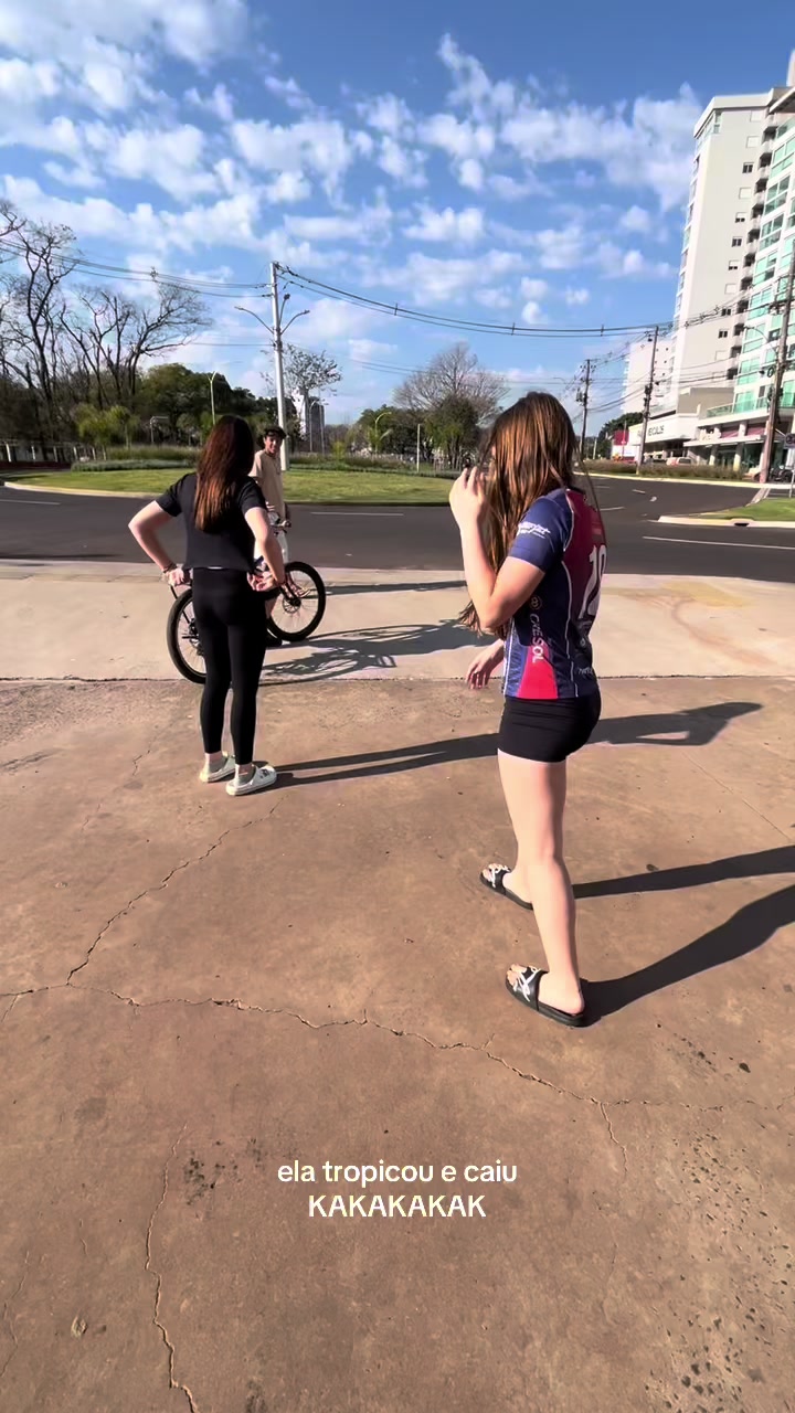 @tain&aacute; peidorreira