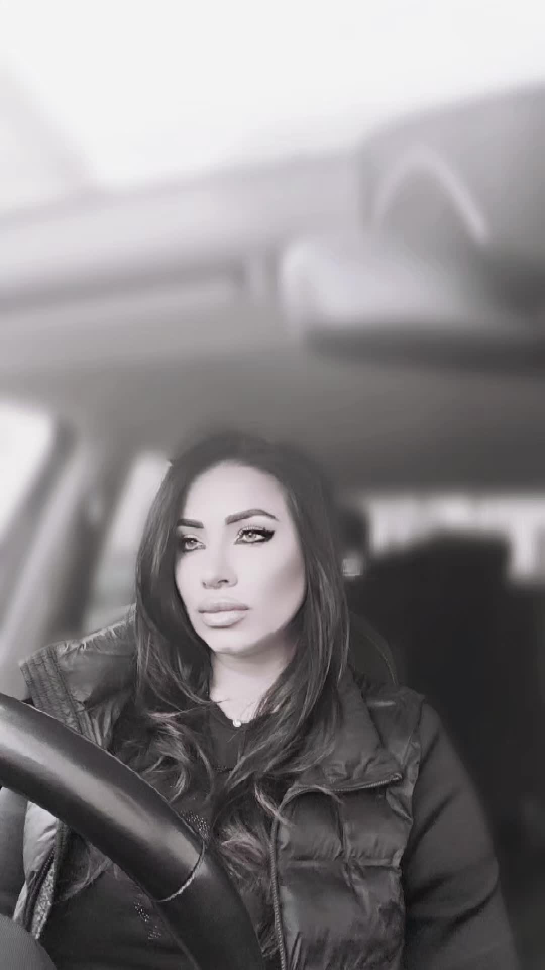 @SimOna ScHiavo