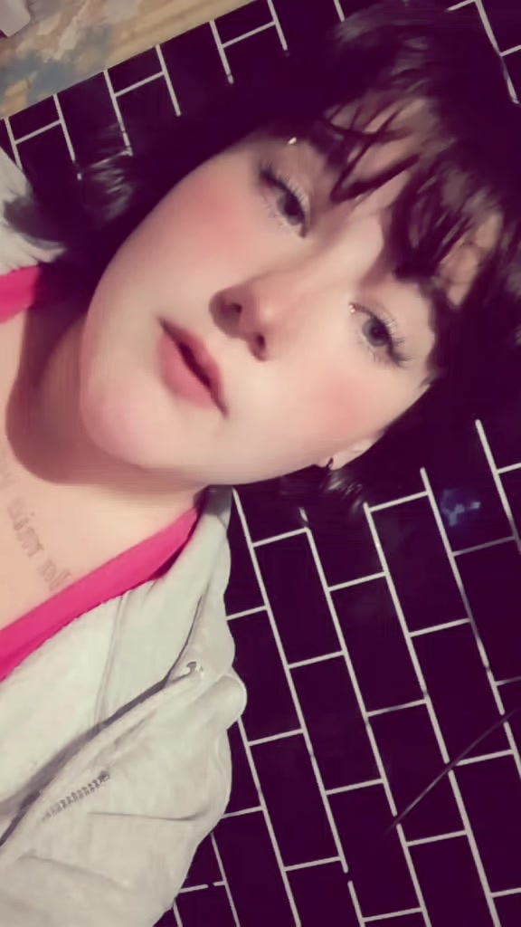 @VikiLiv🔥❤
